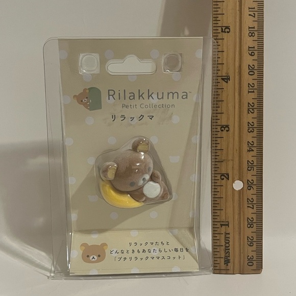 Rilakkuma Petit Collection-Rilakkuma on Pillow - Picture 4 of 5